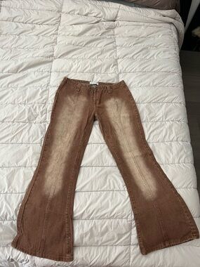 Brown flare low rise jeans size large new without tags